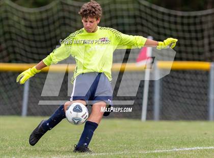 Thumbnail 2 in Terry Sanford vs. Fayetteville Academy (Battle for the Bell) photogallery.