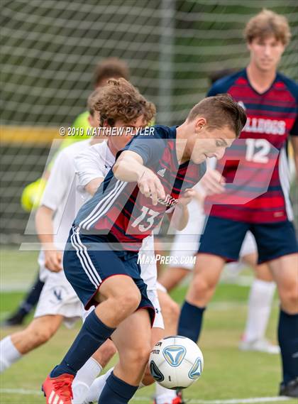 Thumbnail 3 in Terry Sanford vs. Fayetteville Academy (Battle for the Bell) photogallery.