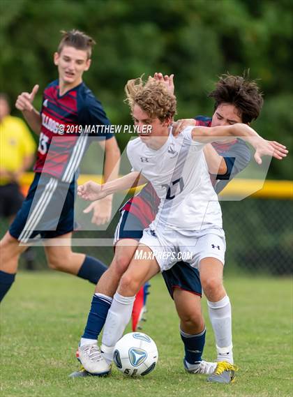 Thumbnail 2 in Terry Sanford vs. Fayetteville Academy (Battle for the Bell) photogallery.