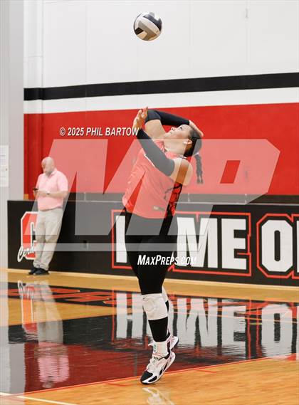 Thumbnail 2 in JV: Coshocton @ Crooksville photogallery.
