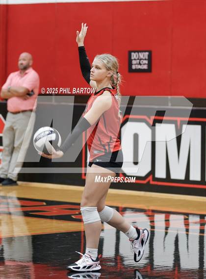 Thumbnail 3 in JV: Coshocton @ Crooksville photogallery.