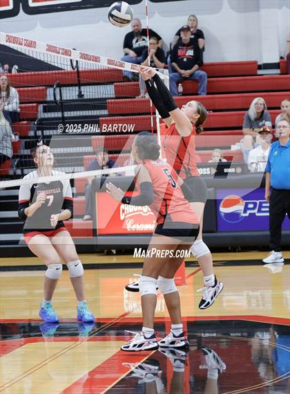 Thumbnail 2 in JV: Coshocton @ Crooksville photogallery.