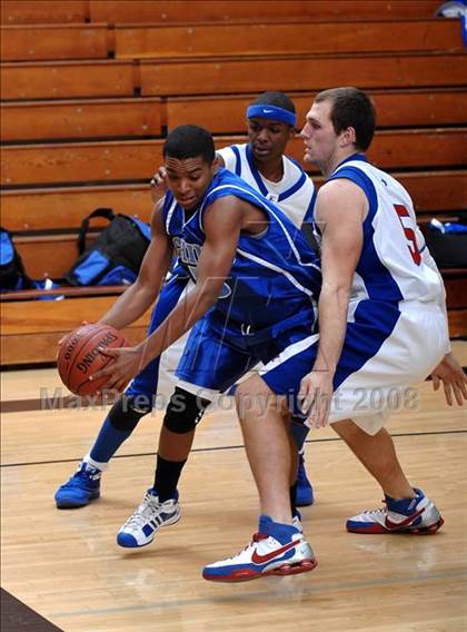 Thumbnail 2 in Chino vs. Los Alamitos (El Dorado Tournament) photogallery.