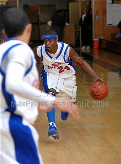 Thumbnail 2 in Chino vs. Los Alamitos (El Dorado Tournament) photogallery.