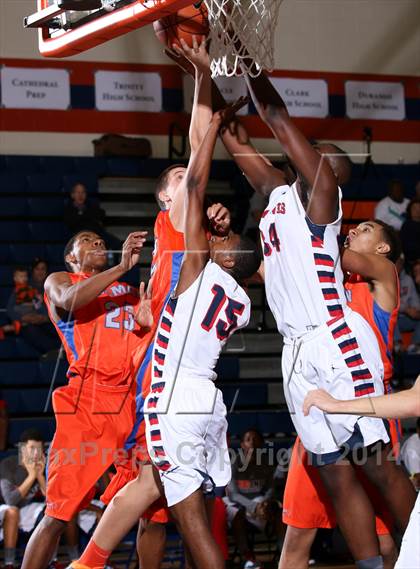 Thumbnail 1 in Redondo Union vs. Bishop Gorman (Tarkanian Classic) photogallery.