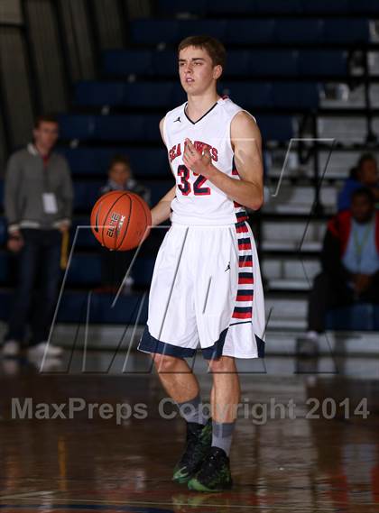 Thumbnail 3 in Redondo Union vs. Bishop Gorman (Tarkanian Classic) photogallery.