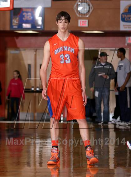 Thumbnail 3 in Redondo Union vs. Bishop Gorman (Tarkanian Classic) photogallery.