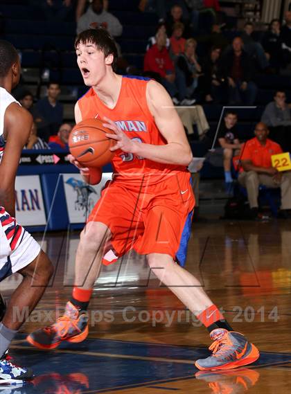 Thumbnail 1 in Redondo Union vs. Bishop Gorman (Tarkanian Classic) photogallery.