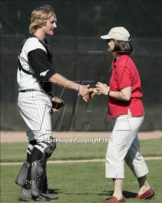 Thumbnail 2 in De La Salle vs Monte Vista (3A Sec. Final) photogallery.