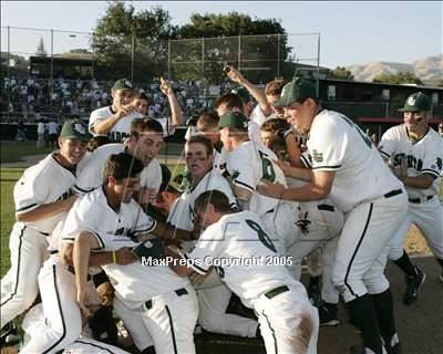 Thumbnail 2 in De La Salle vs Monte Vista (3A Sec. Final) photogallery.