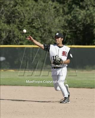 Thumbnail 3 in De La Salle vs Monte Vista (3A Sec. Final) photogallery.