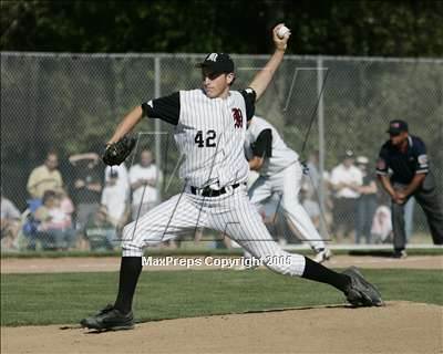 Thumbnail 1 in De La Salle vs Monte Vista (3A Sec. Final) photogallery.