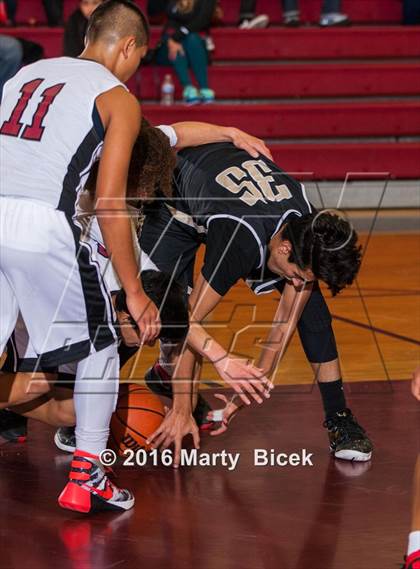 Thumbnail 2 in Enochs @ Modesto photogallery.