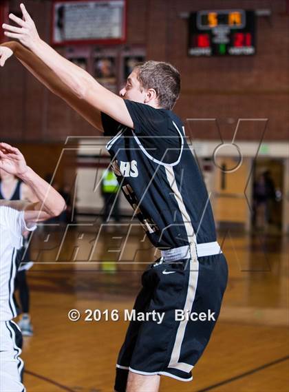 Thumbnail 3 in Enochs @ Modesto photogallery.