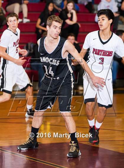 Thumbnail 3 in Enochs @ Modesto photogallery.