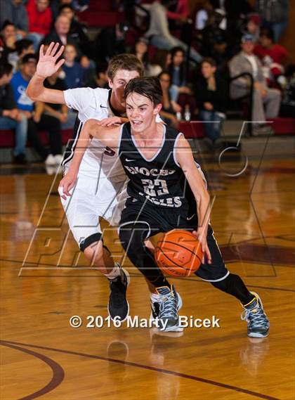 Thumbnail 2 in Enochs @ Modesto photogallery.