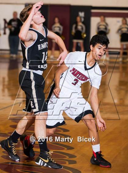 Thumbnail 2 in Enochs @ Modesto photogallery.