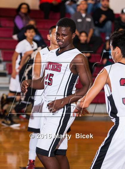 Thumbnail 3 in Enochs @ Modesto photogallery.