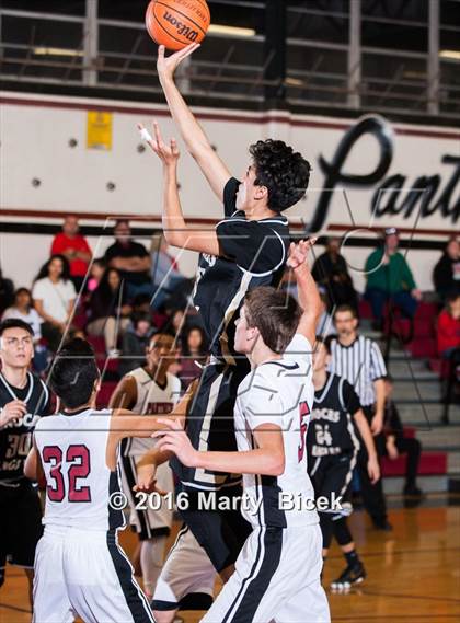 Thumbnail 1 in Enochs @ Modesto photogallery.