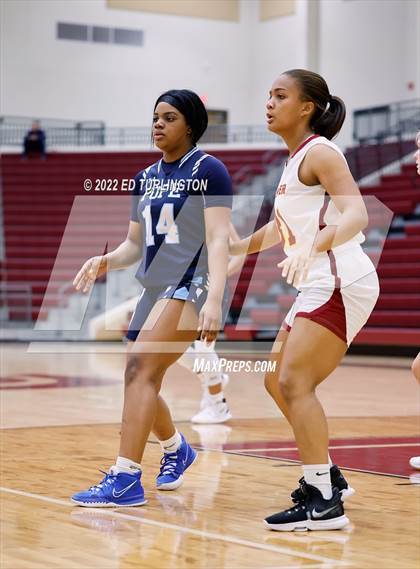 Thumbnail 1 in Pope @ Lassiter photogallery.