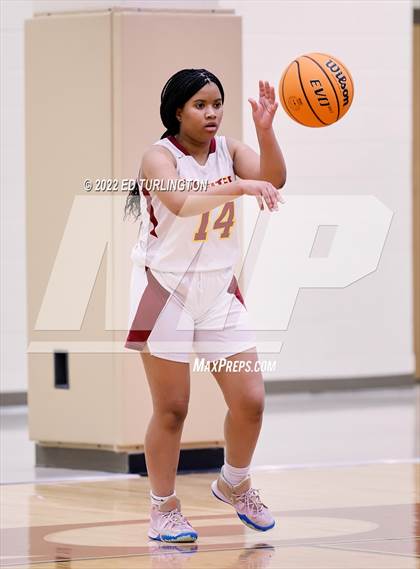 Thumbnail 2 in Pope @ Lassiter photogallery.
