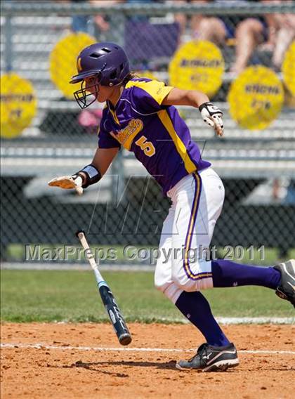 Thumbnail 3 in Santa Fe vs Montgomery (UIL 4A Region III Final - Game 3) photogallery.