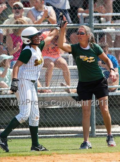 Thumbnail 3 in Santa Fe vs Montgomery (UIL 4A Region III Final - Game 3) photogallery.