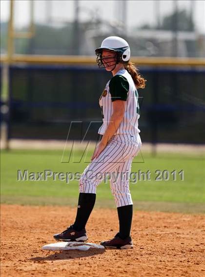 Thumbnail 3 in Santa Fe vs Montgomery (UIL 4A Region III Final - Game 3) photogallery.
