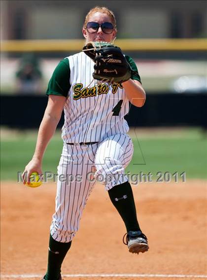 Thumbnail 3 in Santa Fe vs Montgomery (UIL 4A Region III Final - Game 3) photogallery.