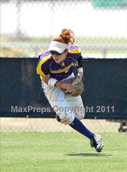 Thumbnail 1 in Santa Fe vs Montgomery (UIL 4A Region III Final - Game 3) photogallery.