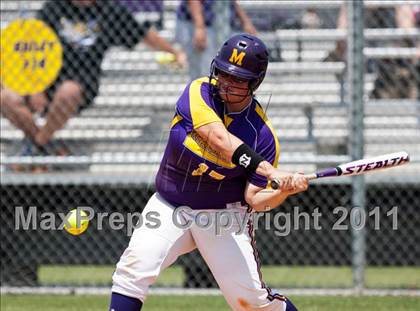 Thumbnail 2 in Santa Fe vs Montgomery (UIL 4A Region III Final - Game 3) photogallery.