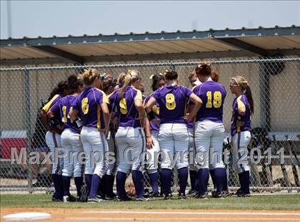 Thumbnail 2 in Santa Fe vs Montgomery (UIL 4A Region III Final - Game 3) photogallery.