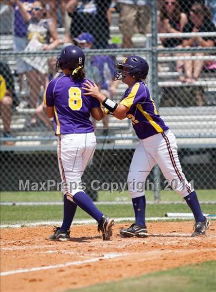 Thumbnail 2 in Santa Fe vs Montgomery (UIL 4A Region III Final - Game 3) photogallery.
