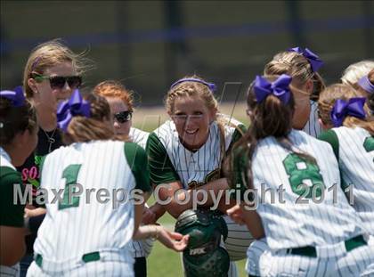 Thumbnail 3 in Santa Fe vs Montgomery (UIL 4A Region III Final - Game 3) photogallery.
