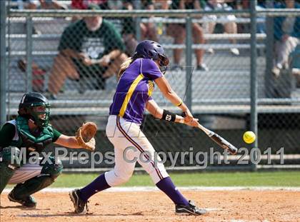 Thumbnail 3 in Santa Fe vs Montgomery (UIL 4A Region III Final - Game 3) photogallery.