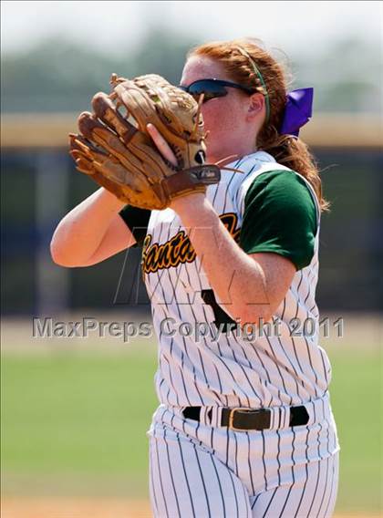 Thumbnail 3 in Santa Fe vs Montgomery (UIL 4A Region III Final - Game 3) photogallery.