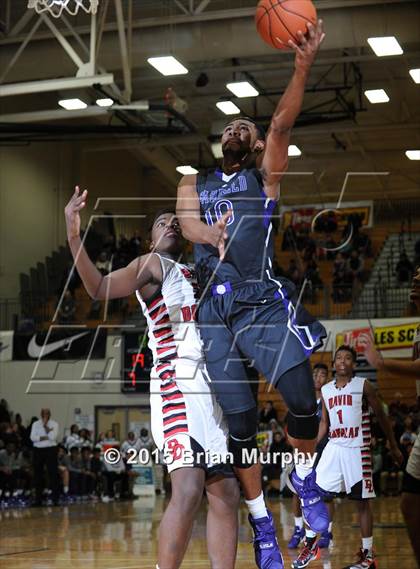 Thumbnail 3 in Garfield vs David Douglas (Les Schwab Invitational) photogallery.