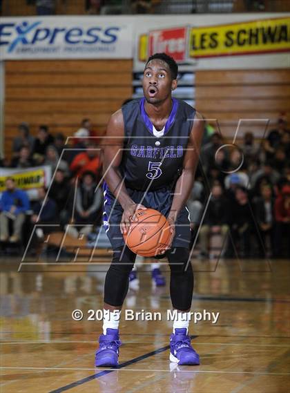 Thumbnail 2 in Garfield vs David Douglas (Les Schwab Invitational) photogallery.