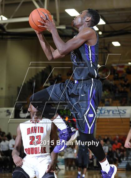 Thumbnail 3 in Garfield vs David Douglas (Les Schwab Invitational) photogallery.