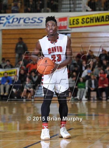 Thumbnail 3 in Garfield vs David Douglas (Les Schwab Invitational) photogallery.