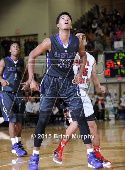 Thumbnail 1 in Garfield vs David Douglas (Les Schwab Invitational) photogallery.