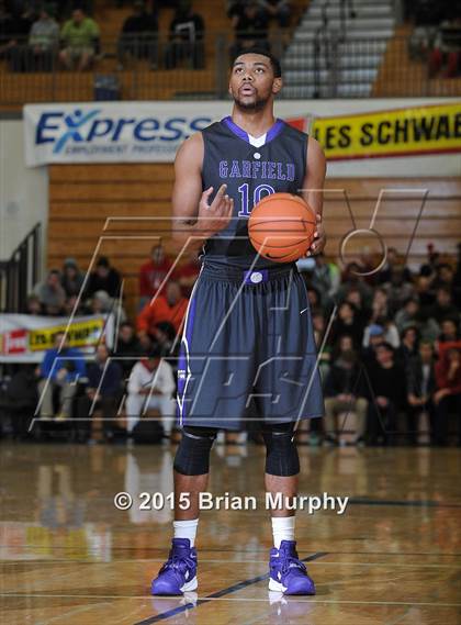 Thumbnail 3 in Garfield vs David Douglas (Les Schwab Invitational) photogallery.