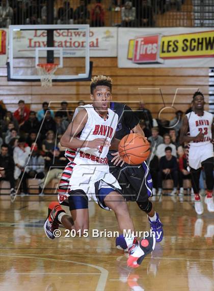 Thumbnail 1 in Garfield vs David Douglas (Les Schwab Invitational) photogallery.