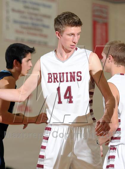 Thumbnail 1 in Forest Lake Christian vs. Bear River (Viking Classic) photogallery.