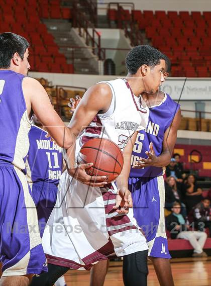 Thumbnail 1 in Lewisville vs. Midland (Fantasy of Lights Tournament) photogallery.