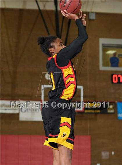 Thumbnail 2 in Berkley vs. Del Oro (Common Good Classic) photogallery.