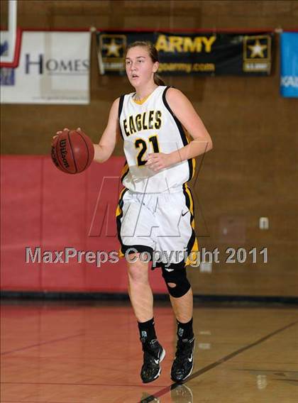 Thumbnail 3 in Berkley vs. Del Oro (Common Good Classic) photogallery.