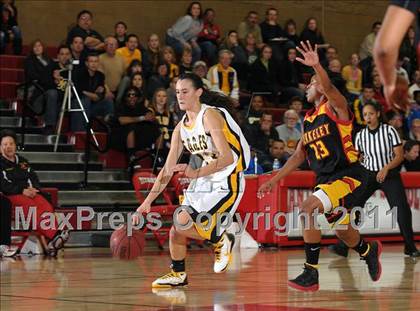 Thumbnail 2 in Berkley vs. Del Oro (Common Good Classic) photogallery.