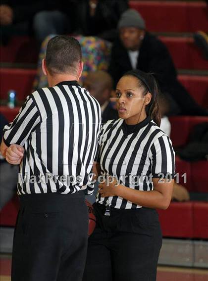 Thumbnail 3 in Berkley vs. Del Oro (Common Good Classic) photogallery.