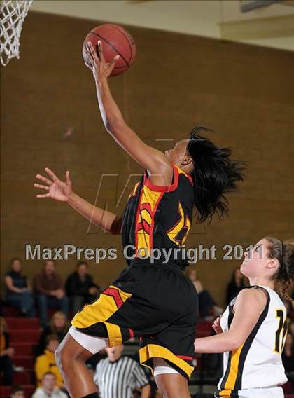 Thumbnail 3 in Berkley vs. Del Oro (Common Good Classic) photogallery.